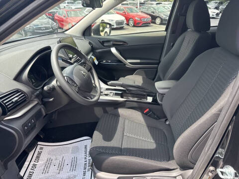 2025 Mitsubishi Eclipse Cross LE