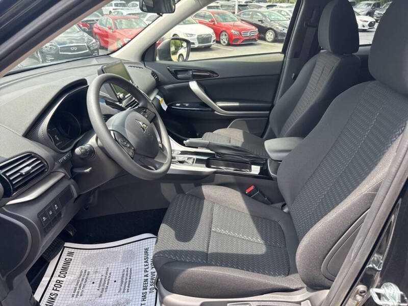 2025 Mitsubishi Eclipse Cross LE