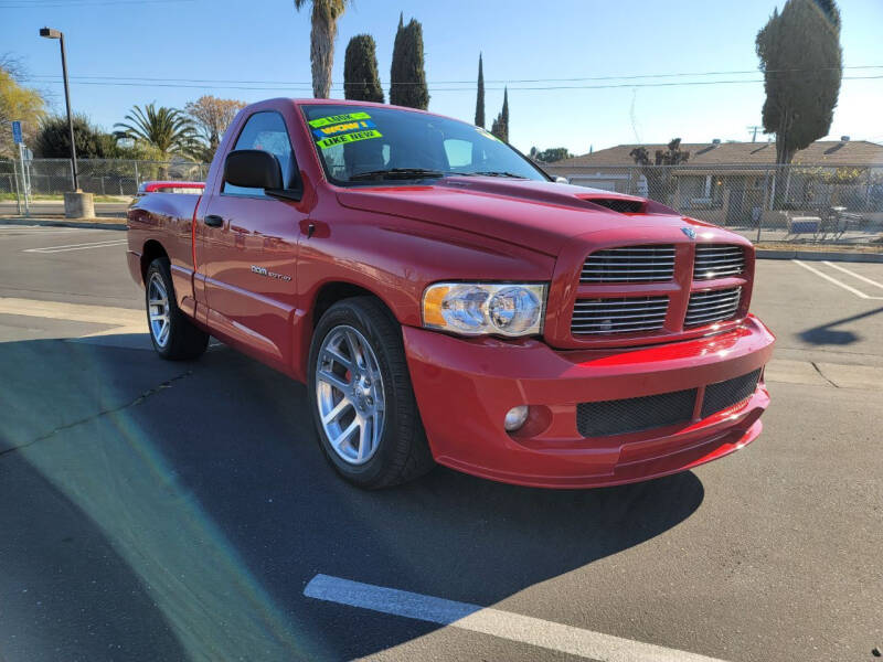 2005 Dodge Ram 1500 SRT-10