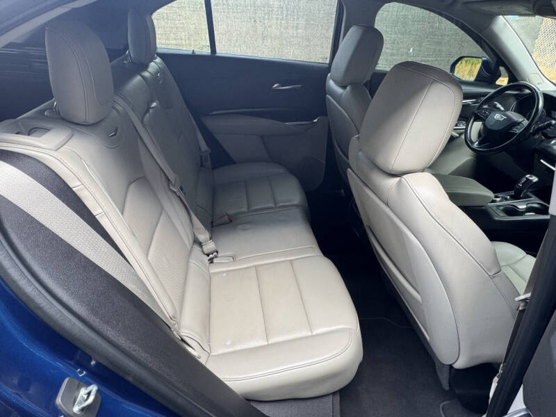 2019 Cadillac XT4 Premium Luxury