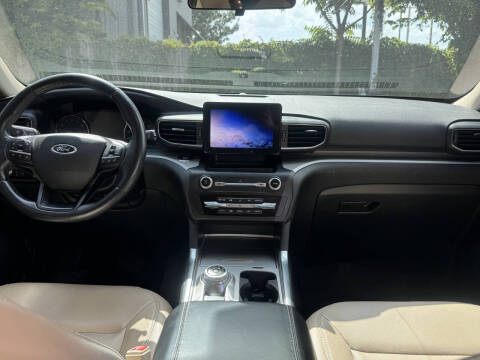 2020 Ford Explorer XLT