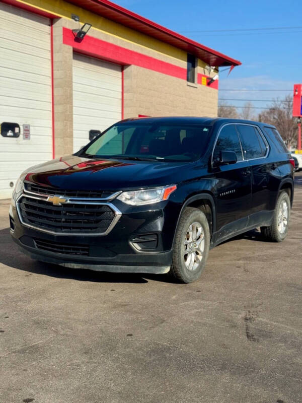 2019 Chevrolet Traverse for sale at MIDWEST CAR SEARCH in Fridley MN