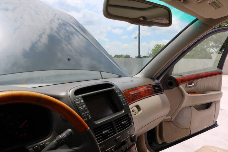 2002 Lexus LS 430