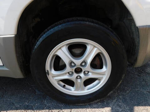 2003 Mitsubishi Outlander LS