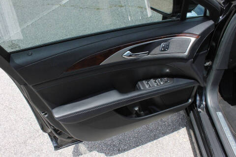 2017 Lincoln MKZ Select