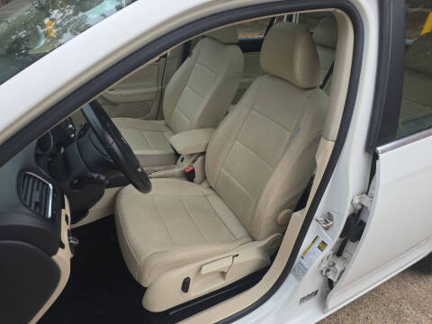 2012 Volkswagen Jetta SportWagen TDI