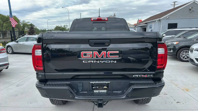 2023 GMC Canyon AT4X
