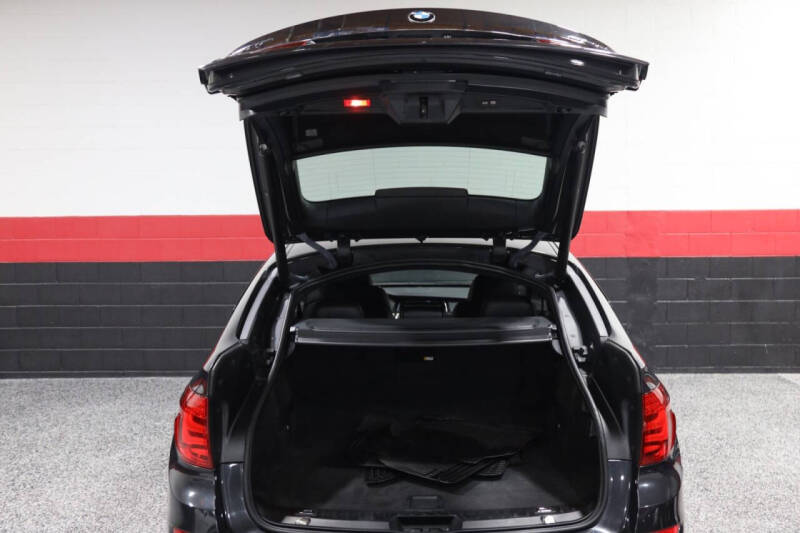 2013 BMW 5 Series 550i xDrive Gran Turismo