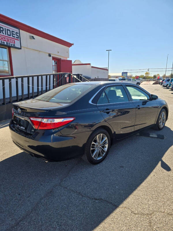 2016 Toyota Camry SE