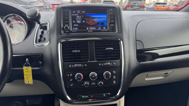 2020 Dodge Grand Caravan SXT