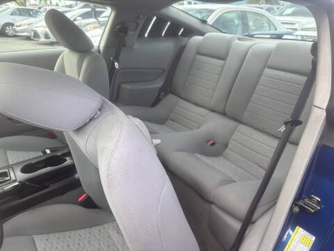 2007 Ford Mustang GT Deluxe