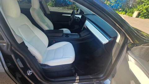 2022 Tesla Model Y Long Range