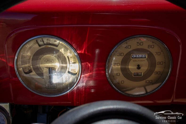 1937 Ford Tudor