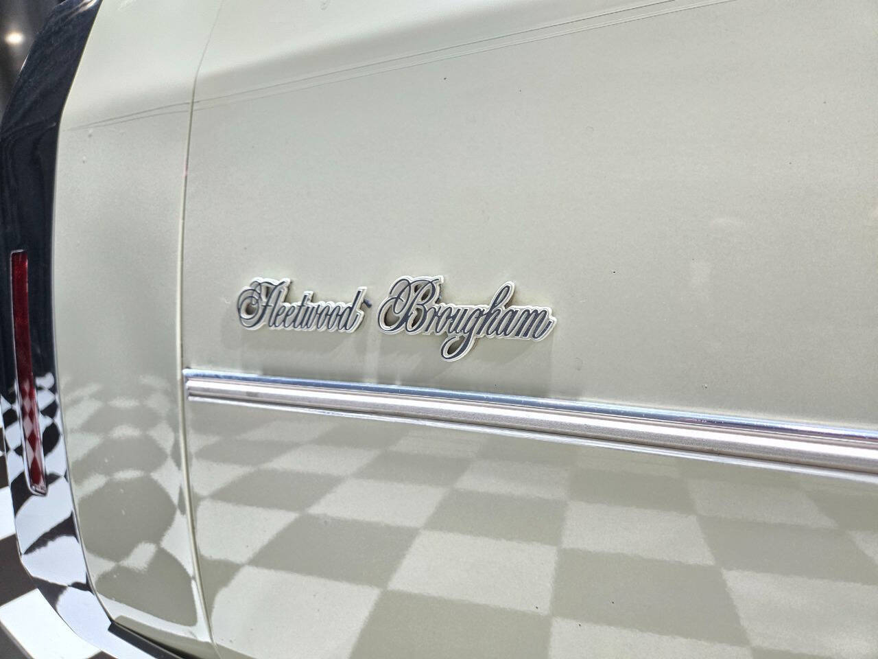 1981 Cadillac Fleetwood Brougham 5