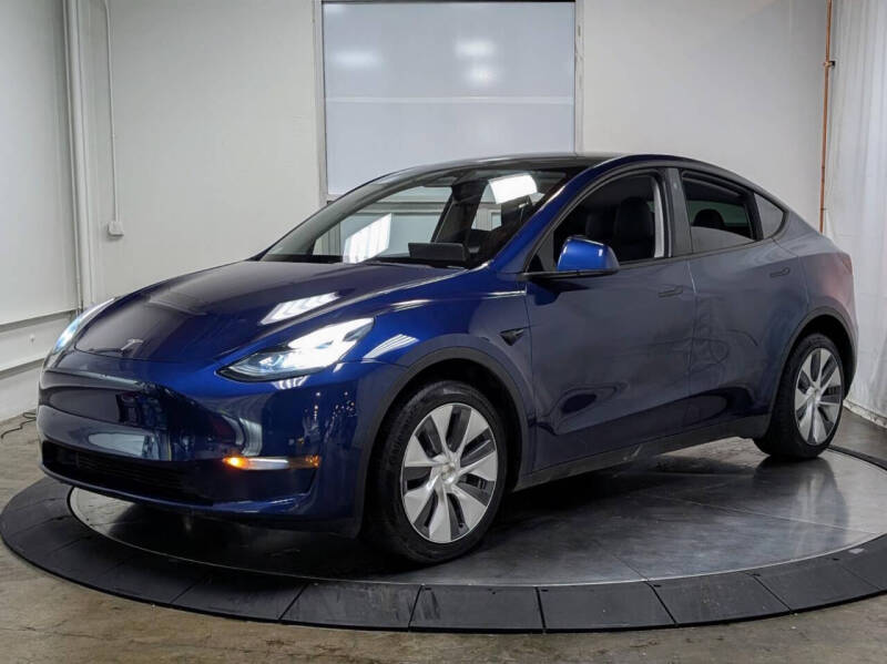 2023 Tesla Model Y Long Range