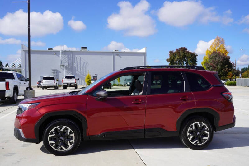 2025 Subaru Forester Premium