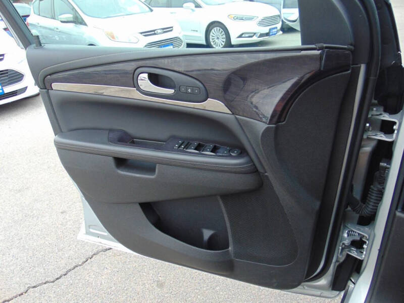 2017 Buick Enclave Leather