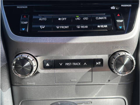 2021 Toyota Land Cruiser Heritage Edition