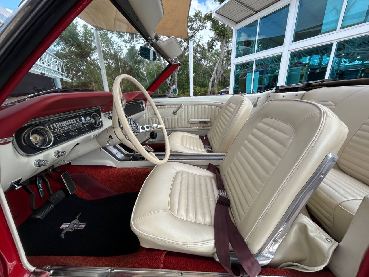 1965 Ford Mustang 29