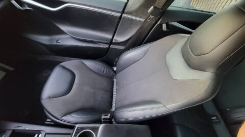 2016 Tesla Model S 75D