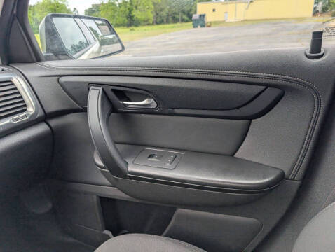 2013 GMC Acadia SLE-1
