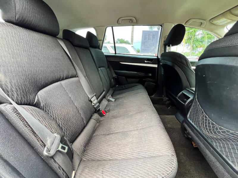 2012 Subaru Outback 2.5i