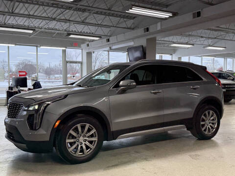 2023 Cadillac XT4 Premium Luxury