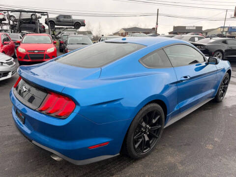 2020 Ford Mustang