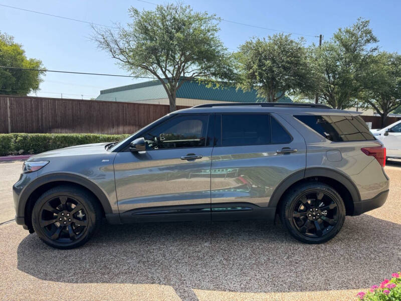2023 Ford Explorer ST-Line