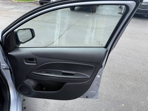 2024 Mitsubishi Mirage ES