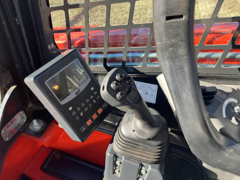 2025 Kioti CT Loader TL750