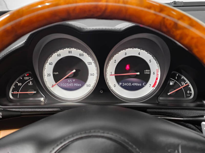 2011 Mercedes-Benz SL-Class SL 550