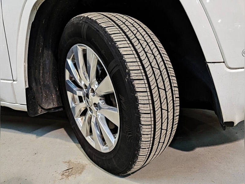 2017 Jeep Cherokee Overland