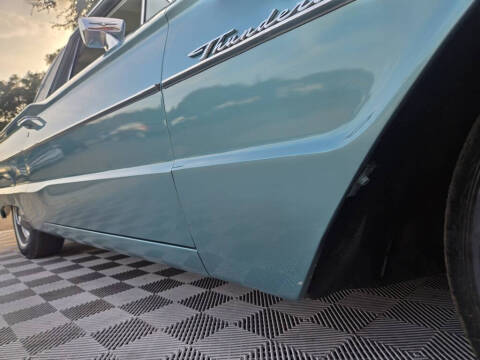 1964 Ford Thunderbird