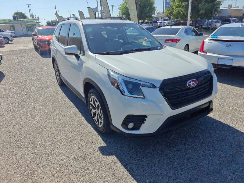 2022 Subaru Forester Premium