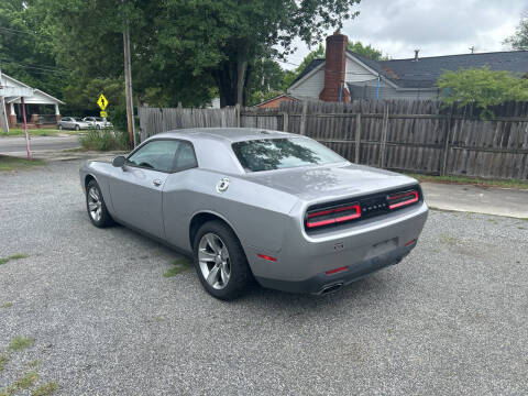 2016 Dodge Challenger SXT