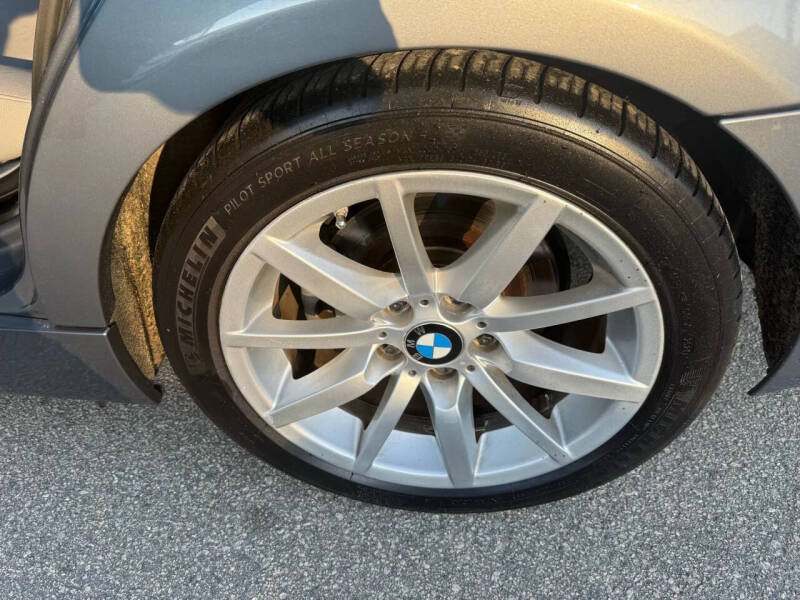 2011 BMW 3 Series 328i