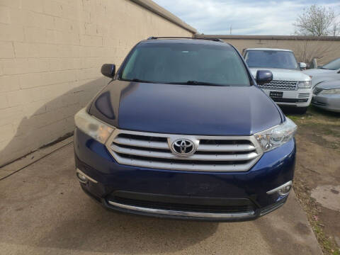 2013 Toyota Highlander SE