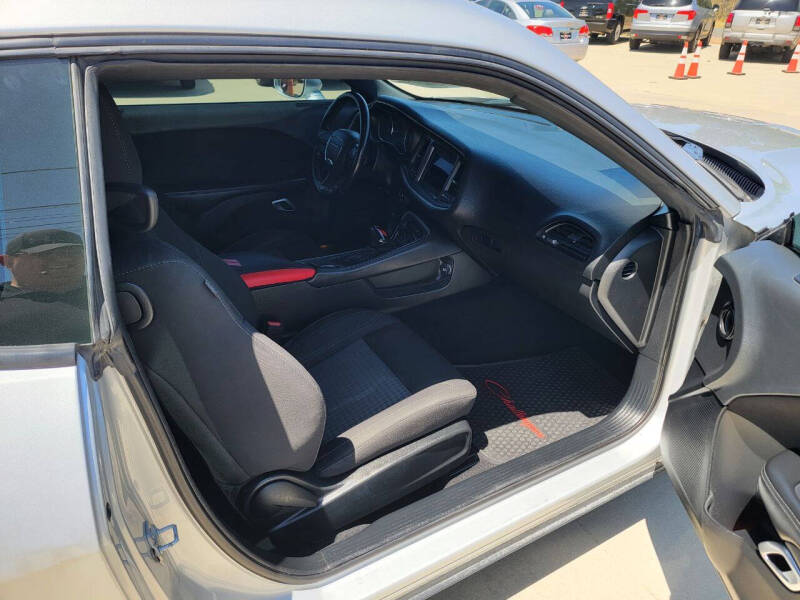 2020 Dodge Challenger SXT