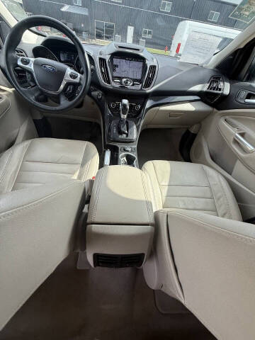 2014 Ford Escape Titanium
