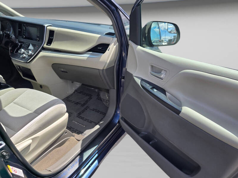 2018 Toyota Sienna