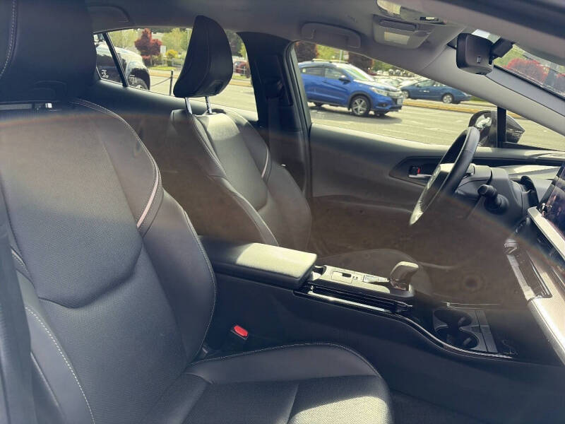 2023 Toyota Prius XLE