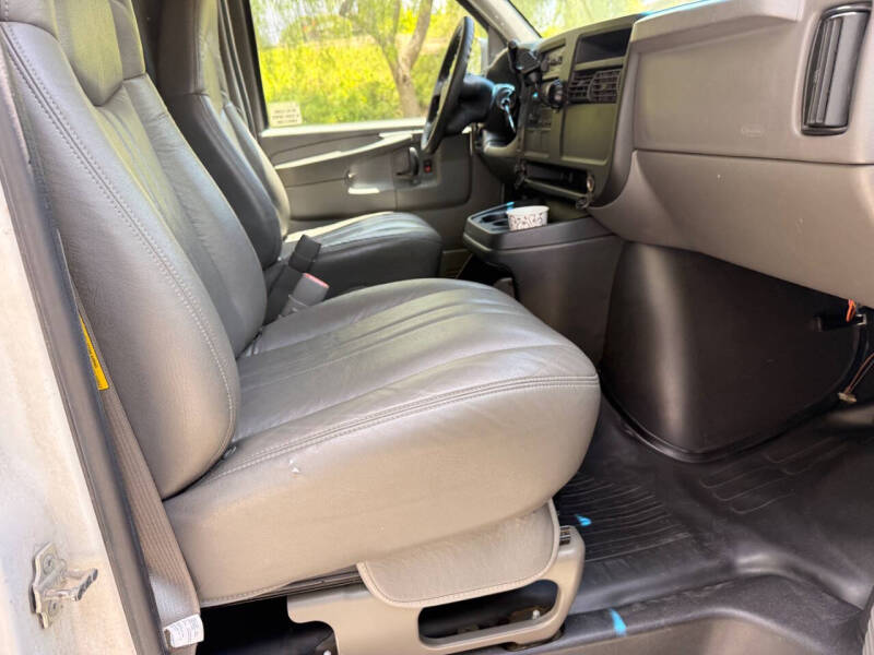 2004 Chevrolet Express 1500