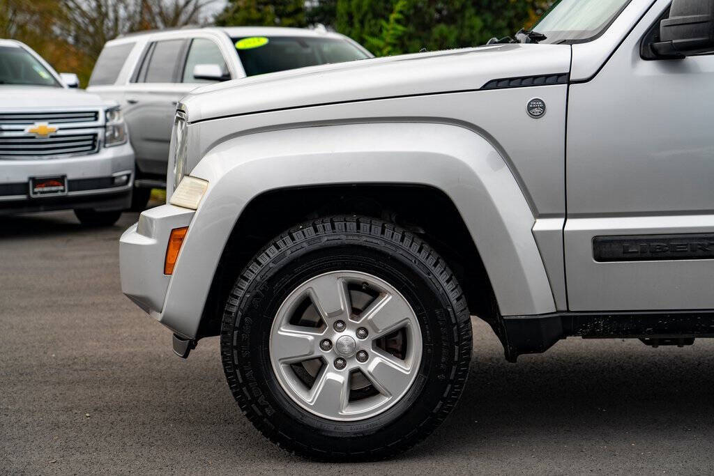 2012 Jeep Liberty for sale at Auto Destination in Puyallup, WA