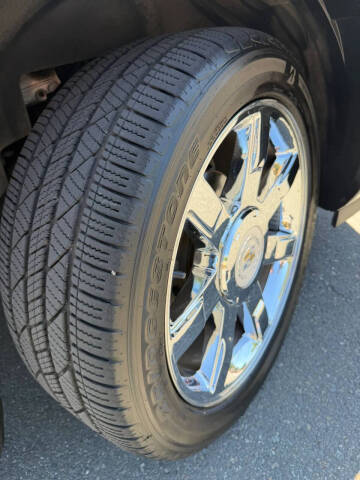 2011 Cadillac Escalade Premium