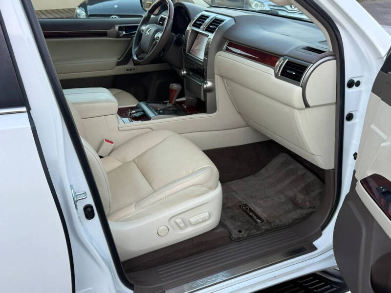 2013 Lexus GX 460