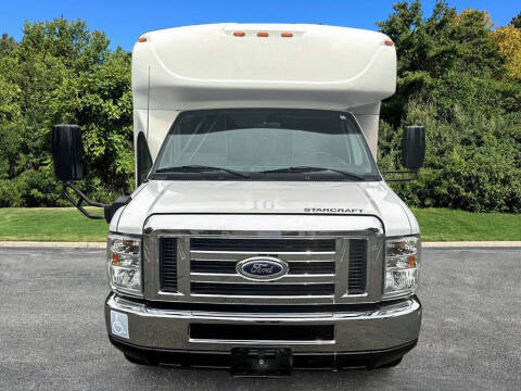2016 Ford E-Series E-350 SD
