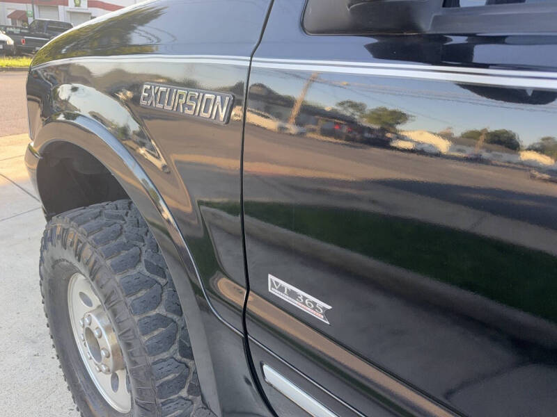 2004 Ford Excursion Limited