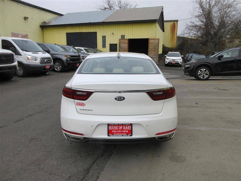 2019 Kia Cadenza Premium