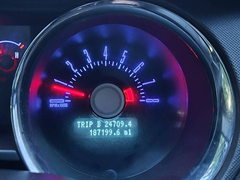 2012 Ford Mustang V6